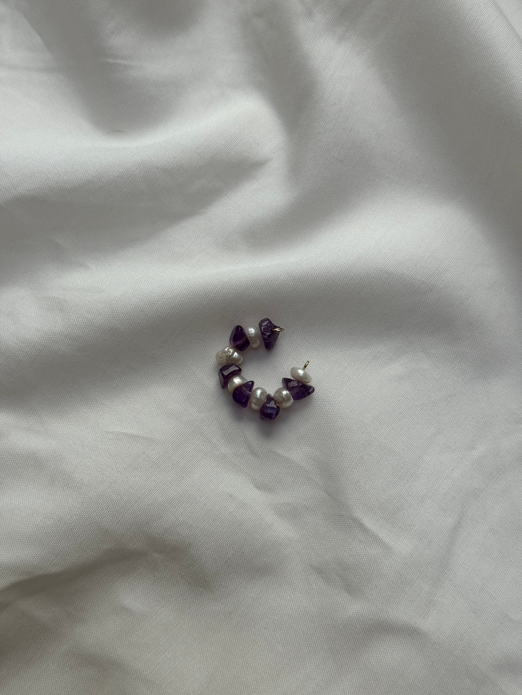 Earcuff perle d’eau douce & Améthyste