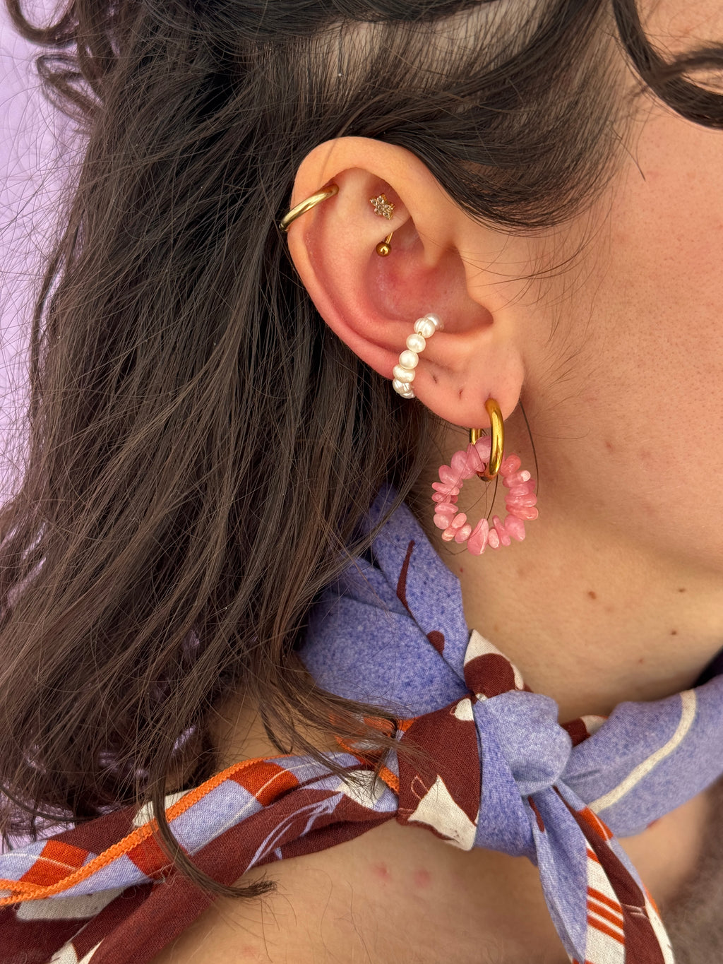 Paire petites créoles dorées & Quartz rose