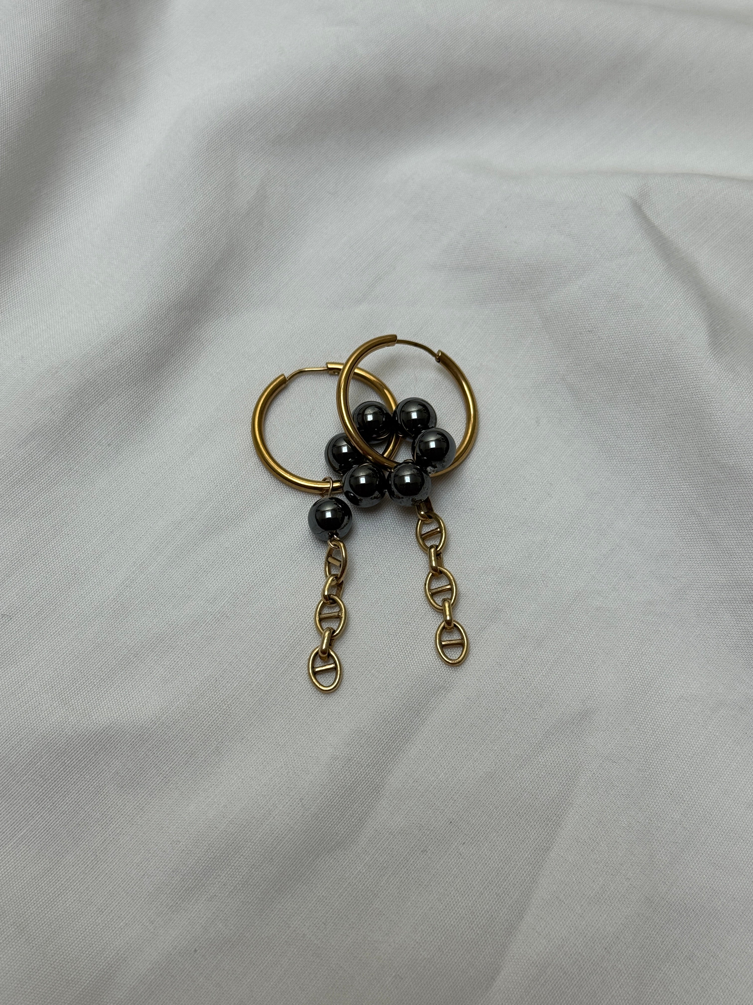 Paire grandes créoles dorées hématites #3