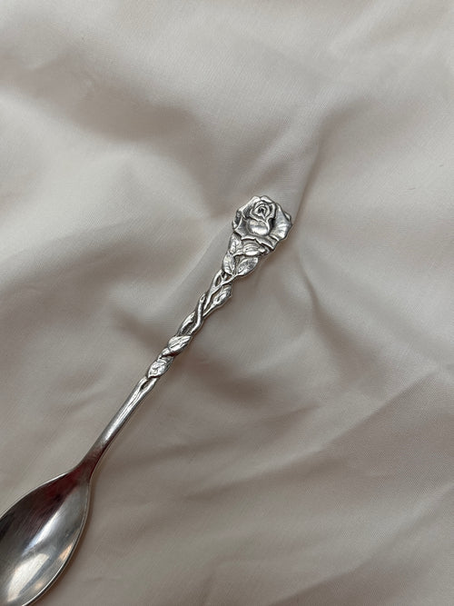 Bague rose argentée