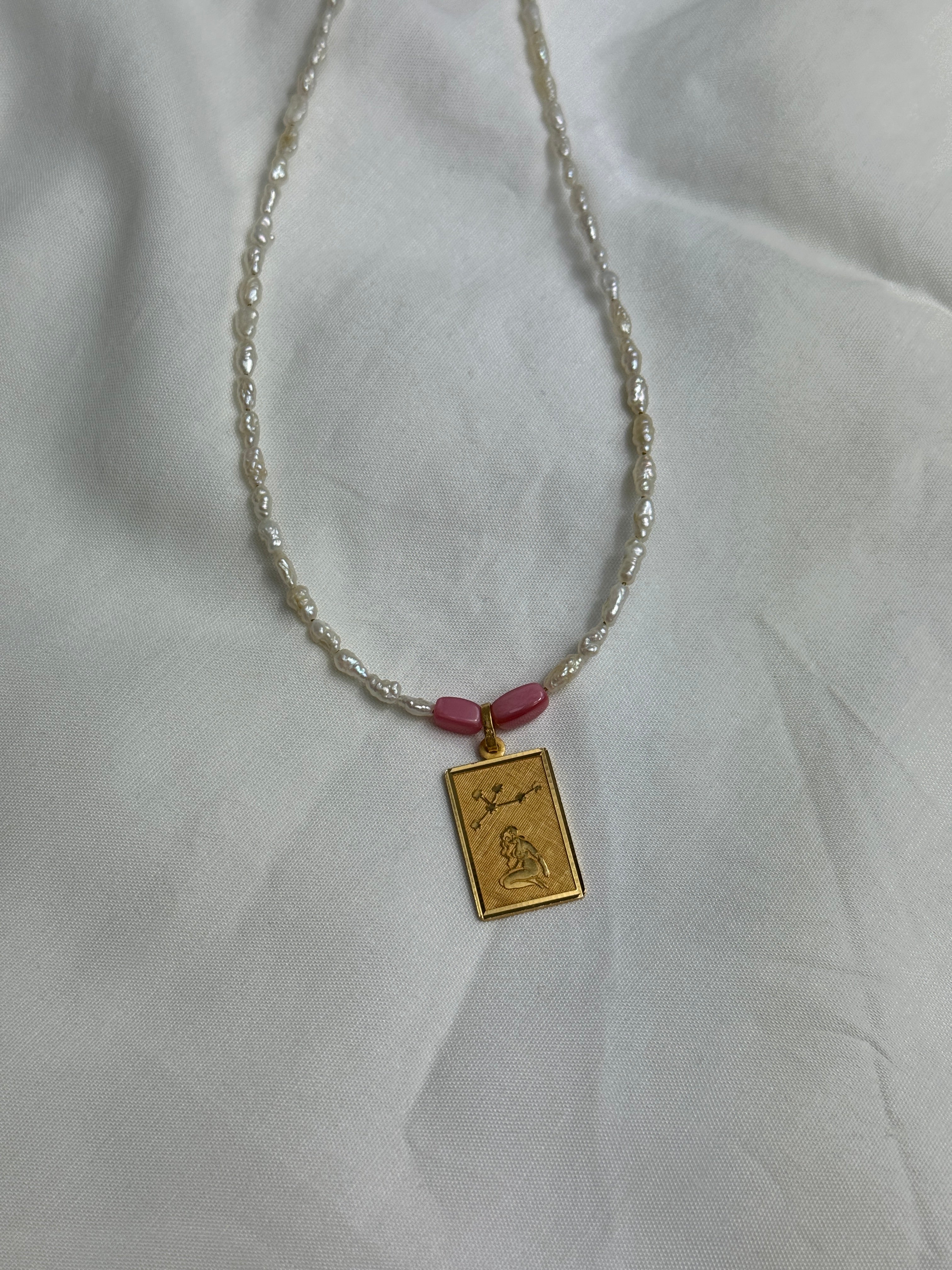 Collier Astro Vierge