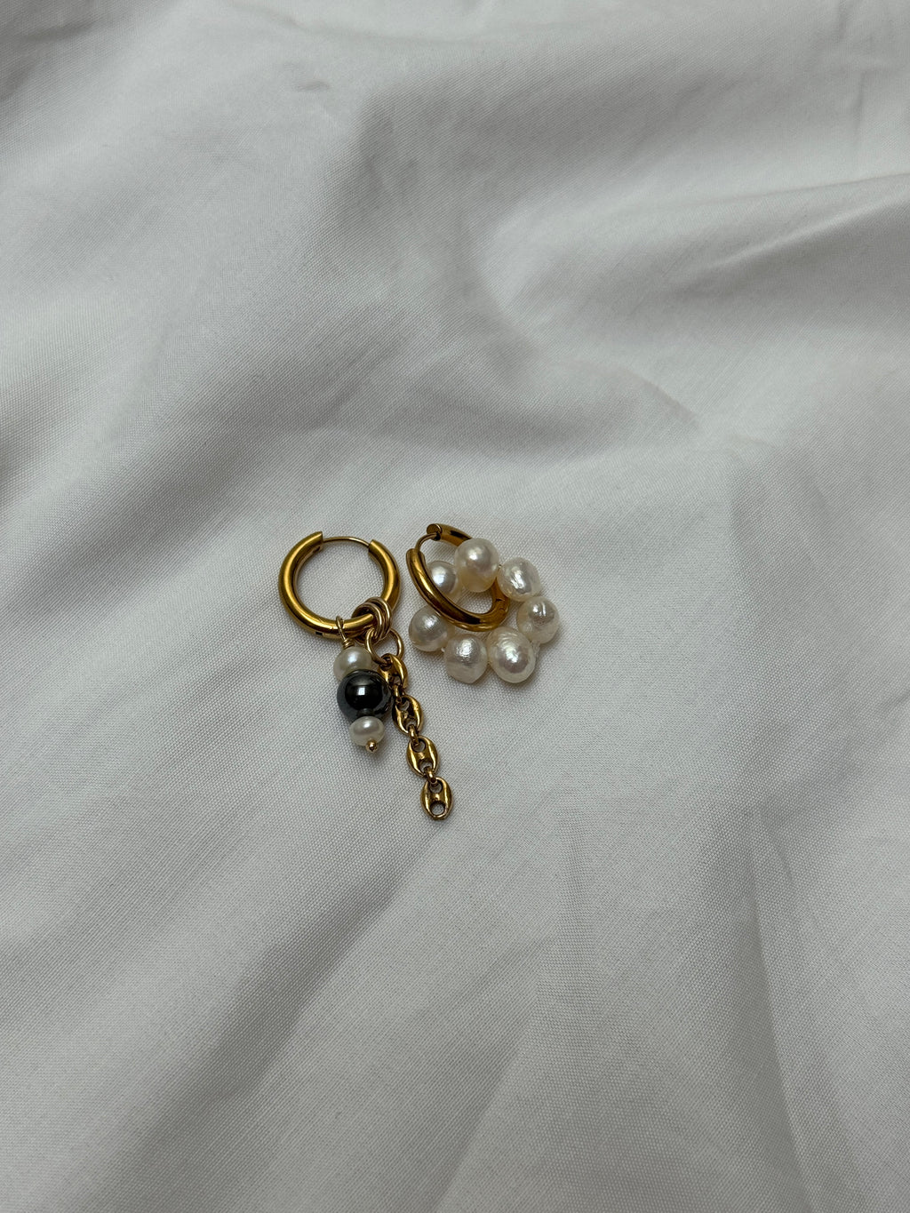 Mono créole dorée//chaîne & perles mixtes