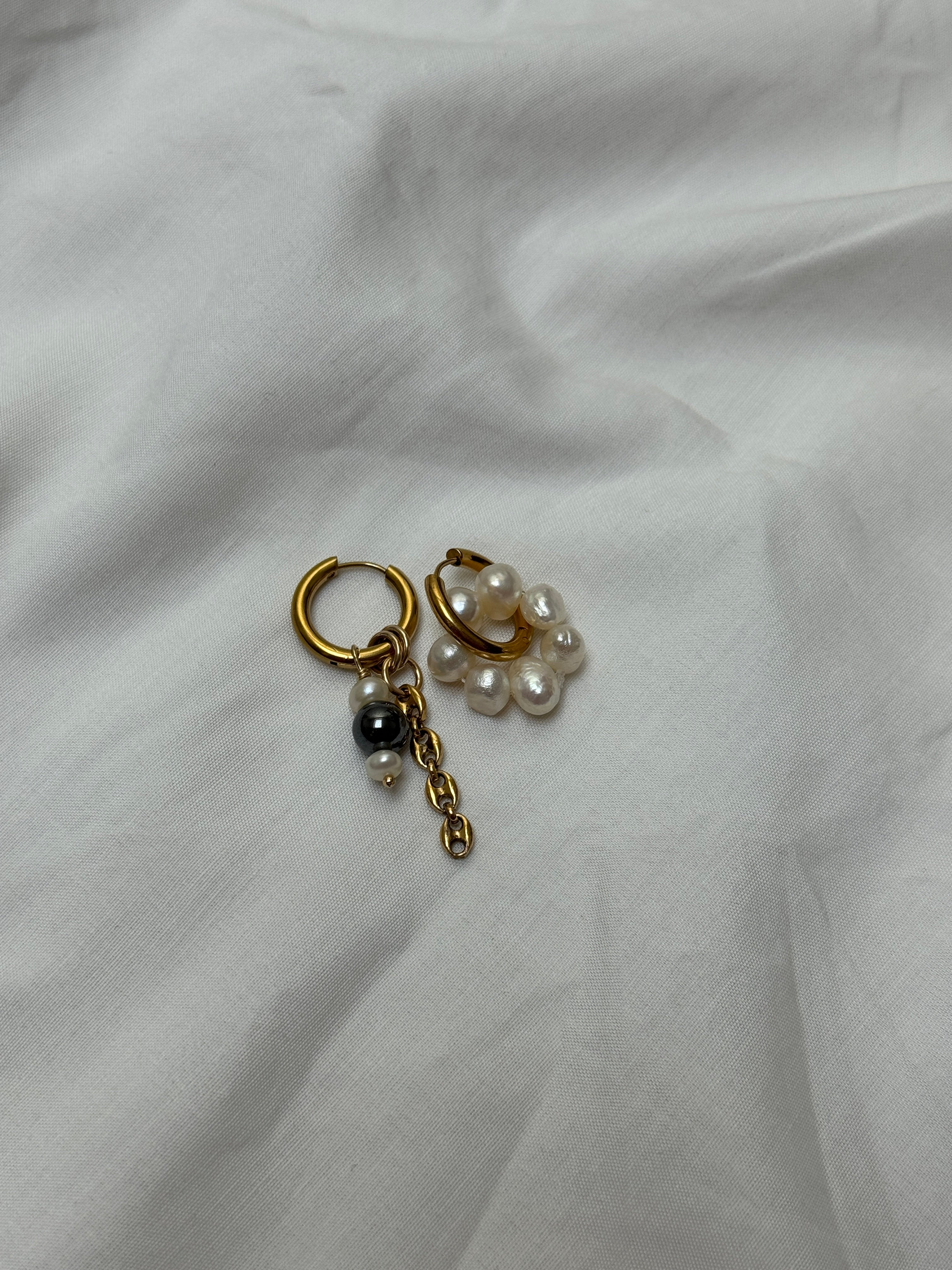 Mono créole dorée//chaîne & perles mixtes