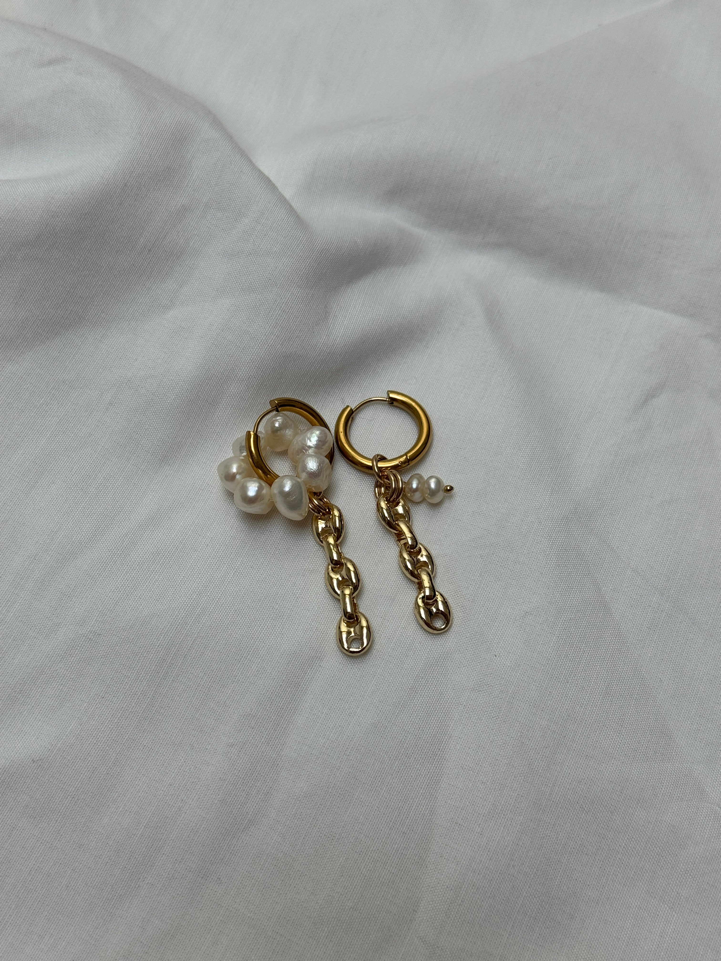 Paire petites créoles dorées #5