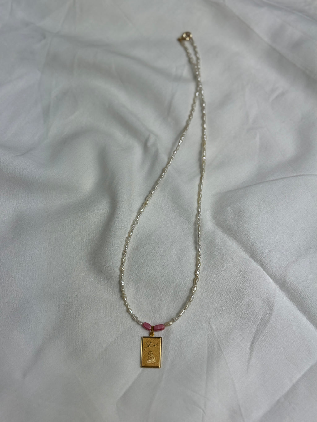 Collier Astro Vierge