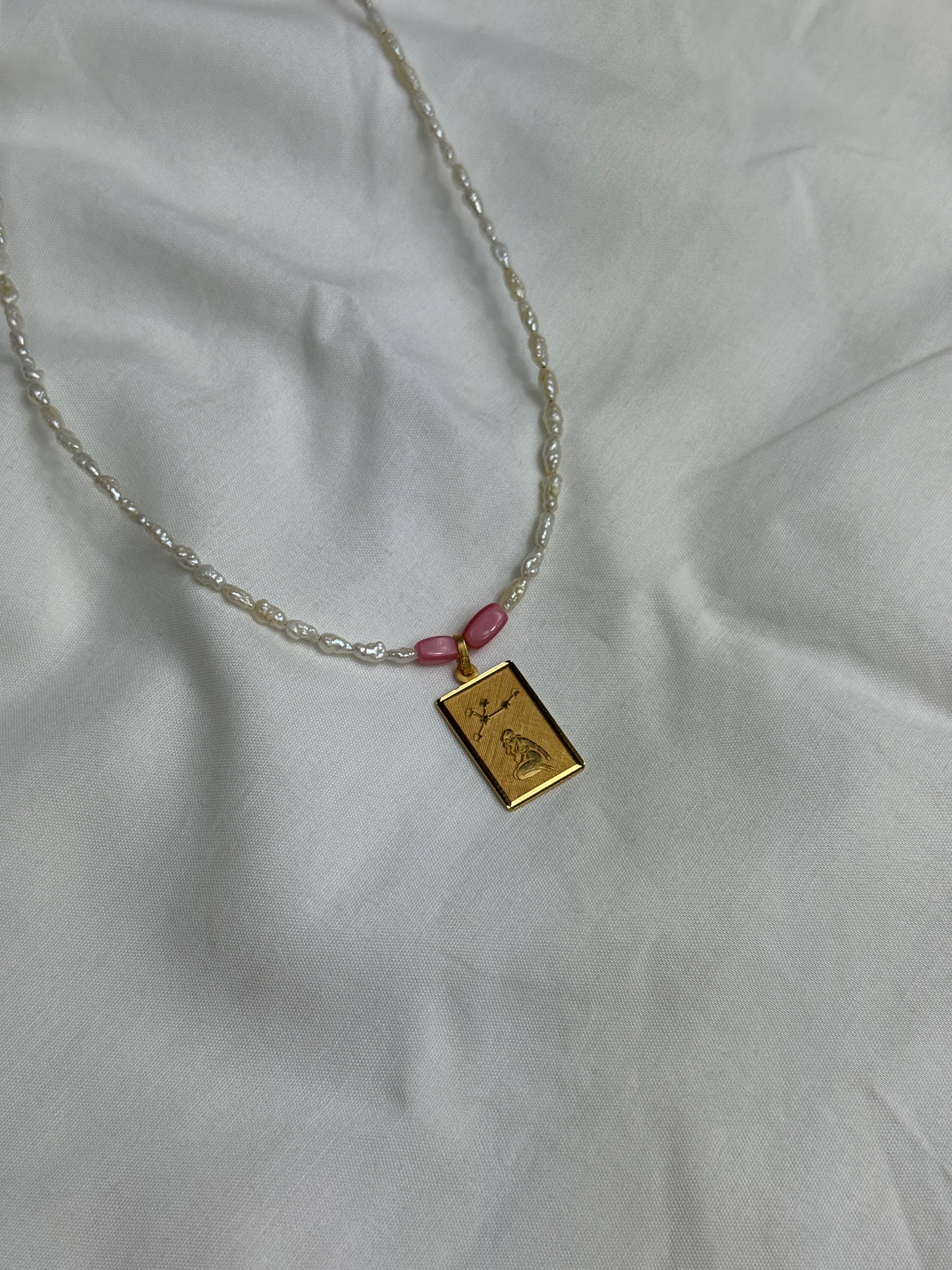 Collier Astro Vierge