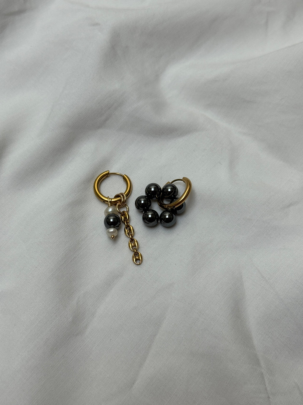 Mono créole dorée//chaîne & perles mixtes