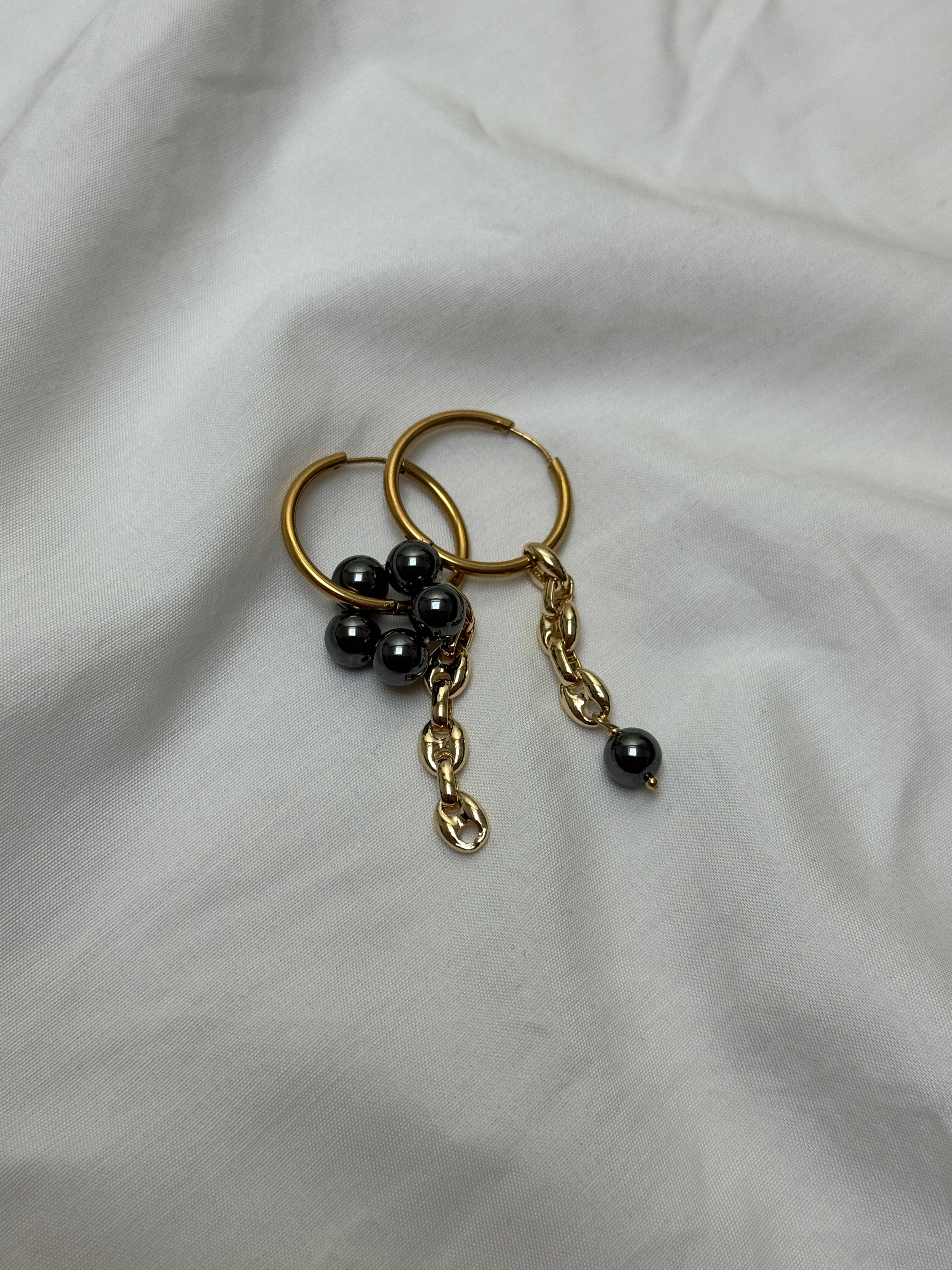 Paire grandes créoles dorées hématites #2