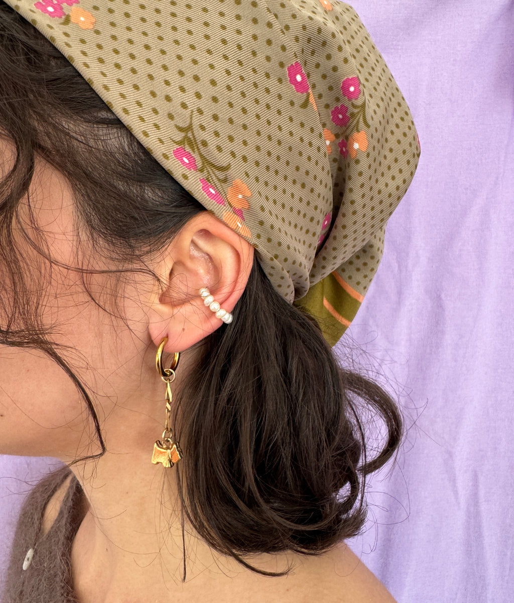 Mono créole dorée & petit chien