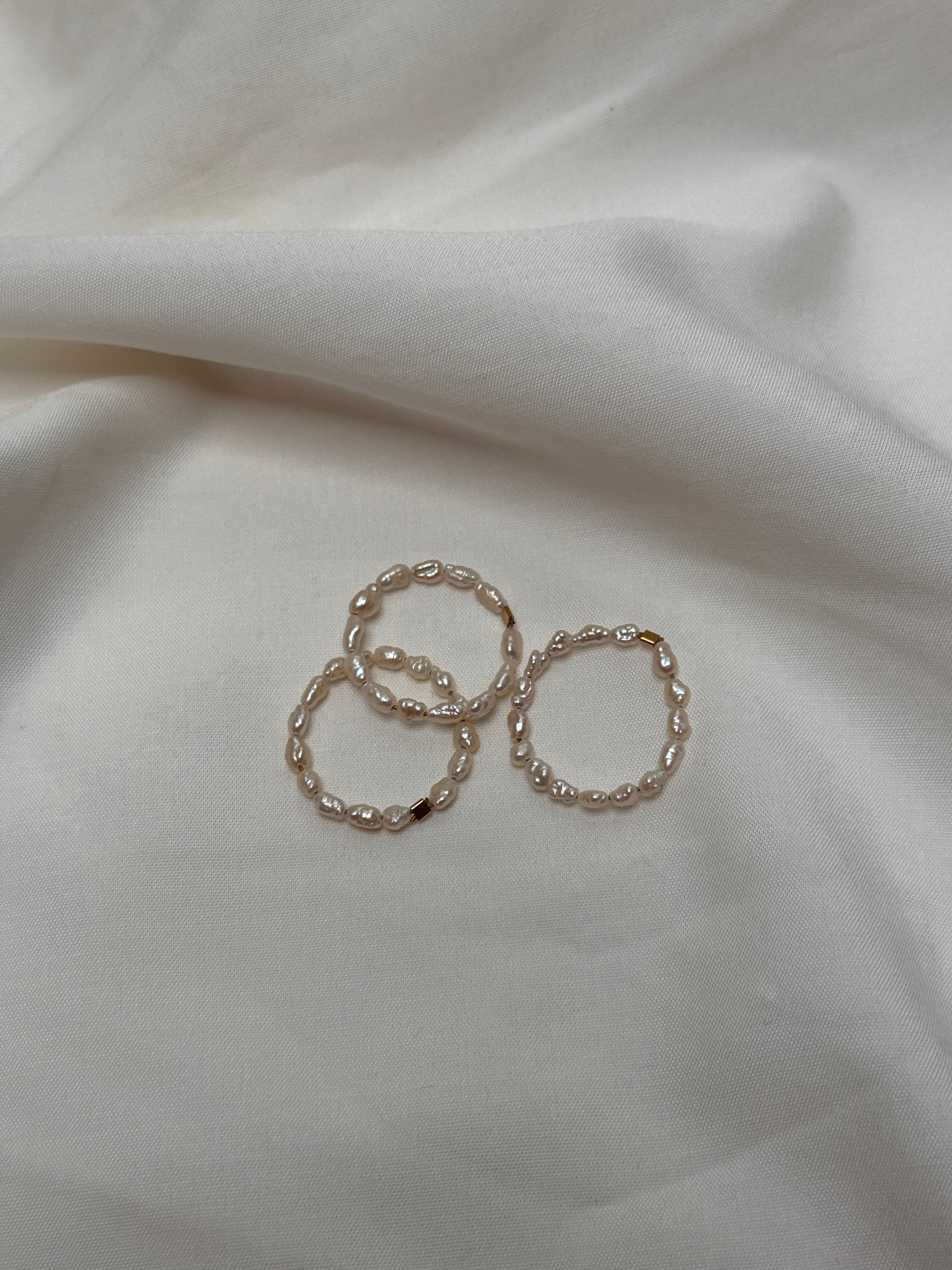 Bague perles d’eau douce blanches
