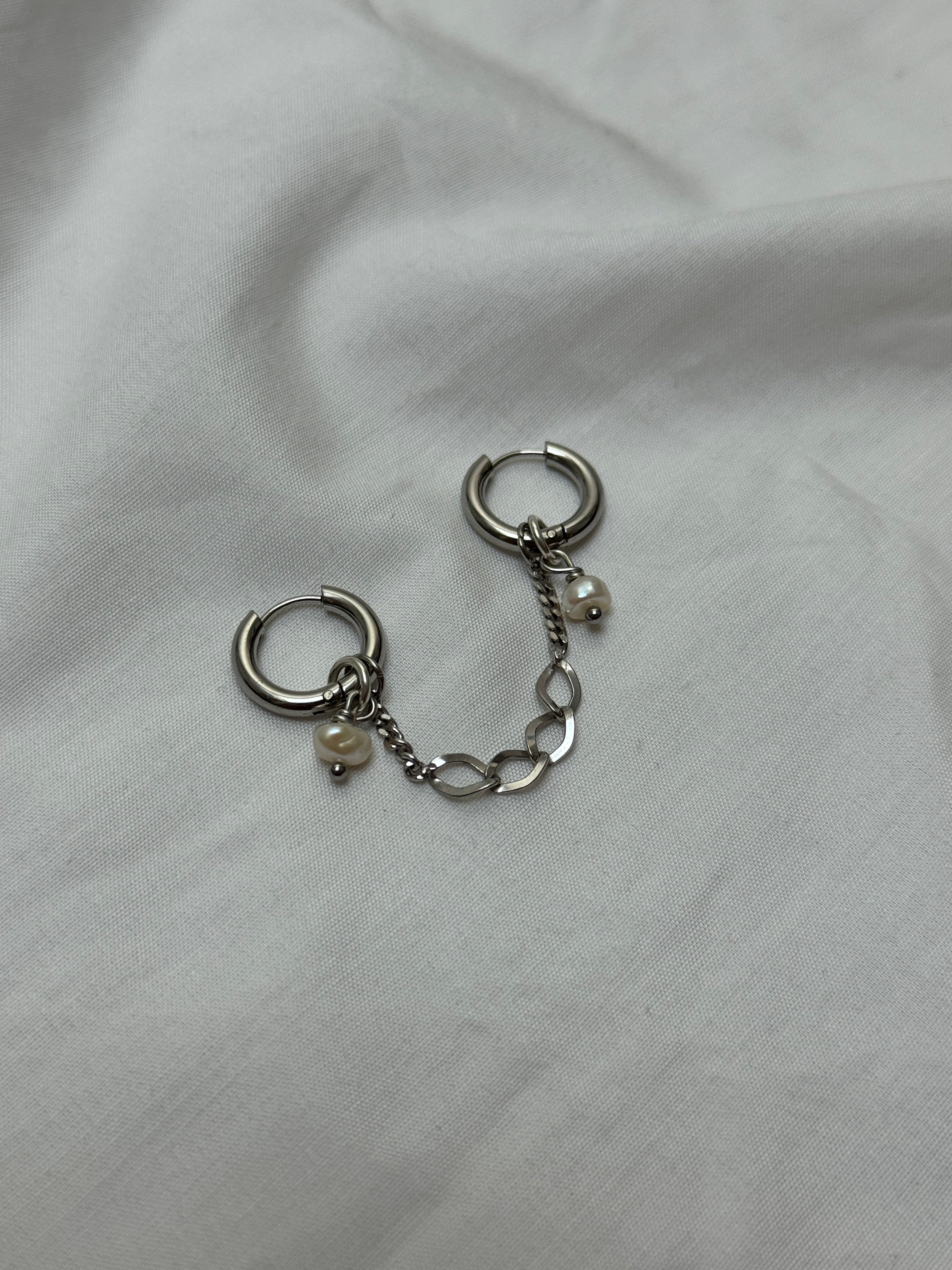 Double créoles//chaîne argentée & perles