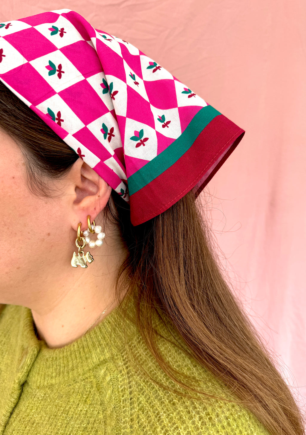 Mono créole dorée & petit chien Agatha