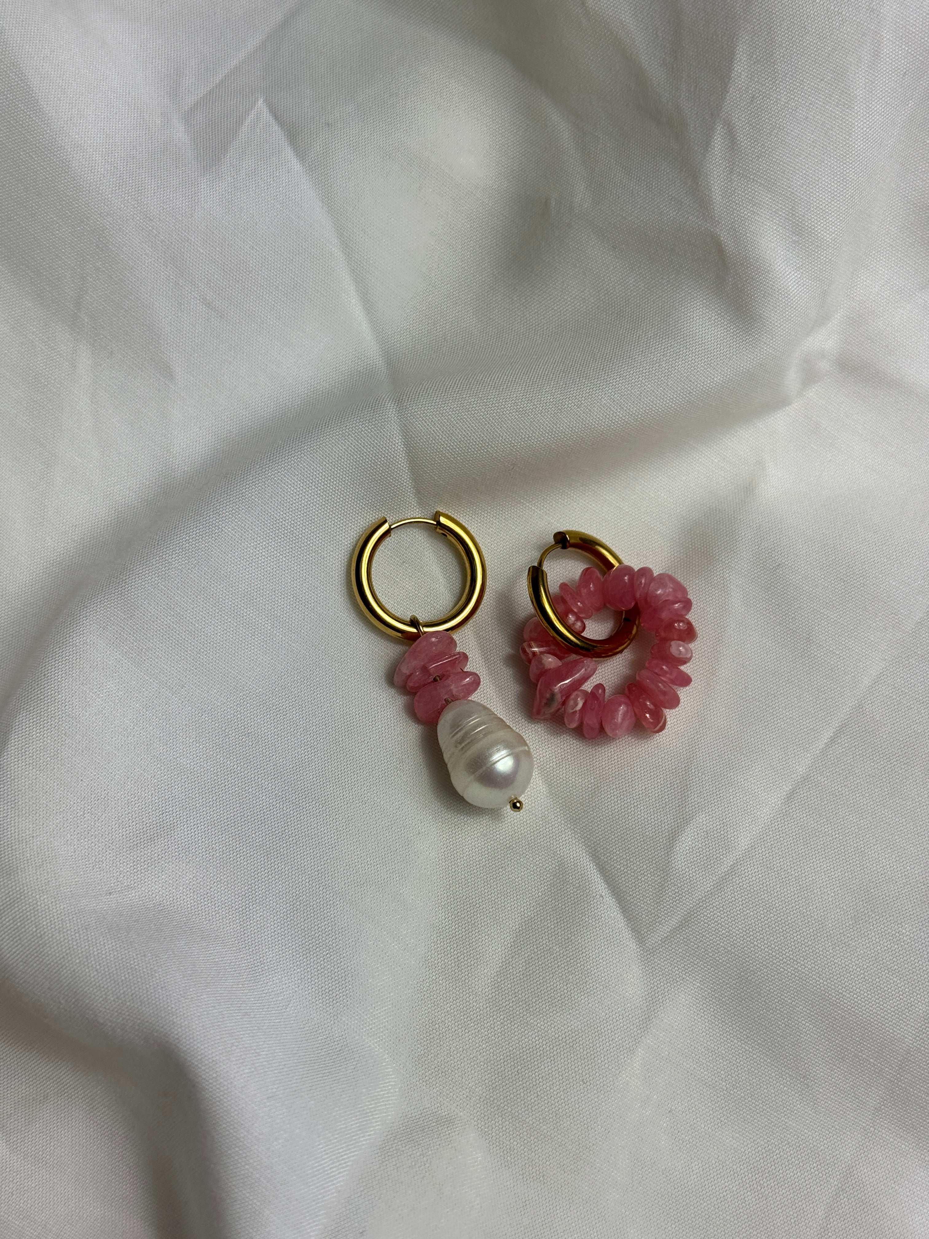 Paire petites créoles dorées & Quartz rose