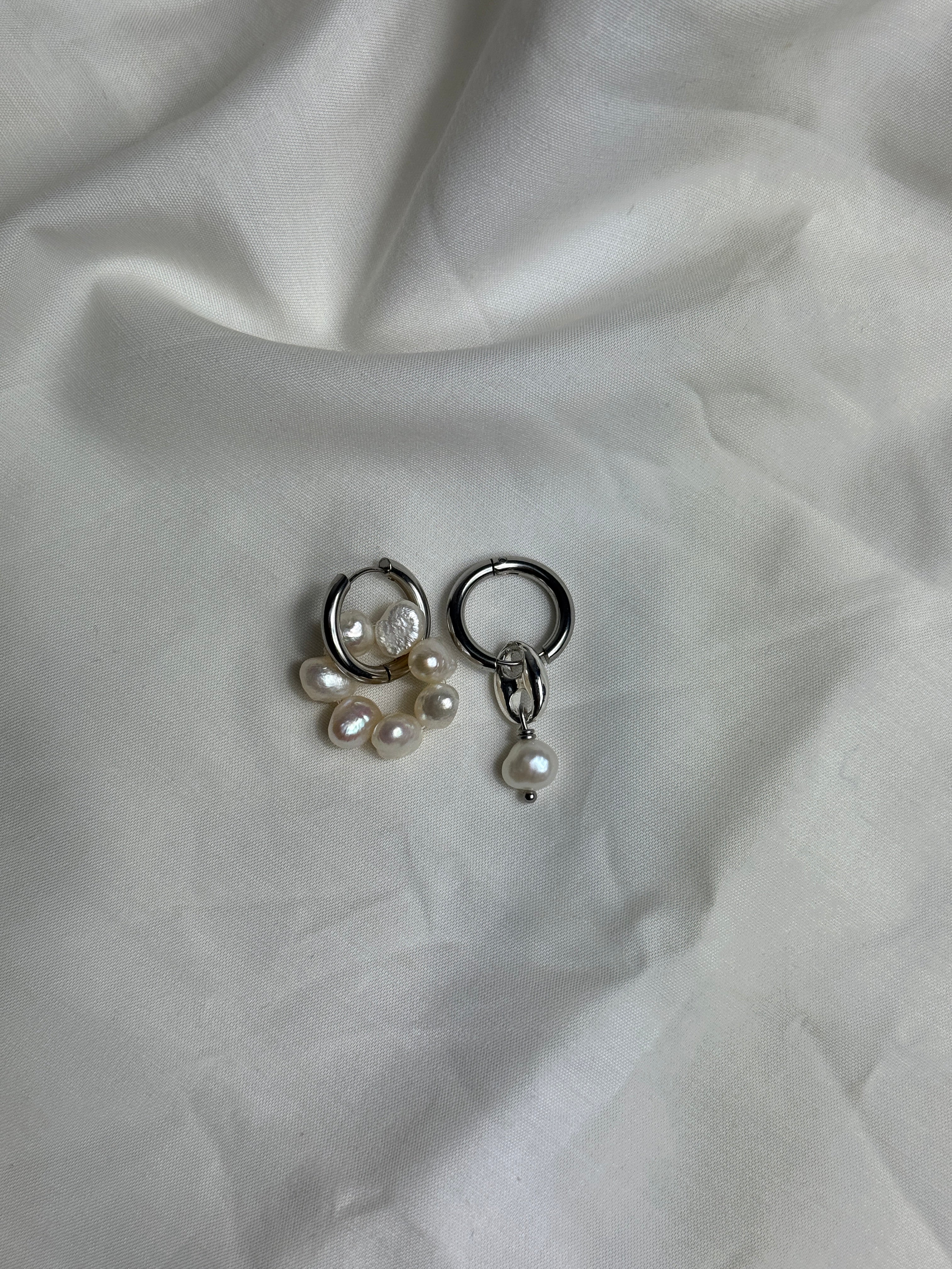 Mono créole argentée & perles d’eau douce